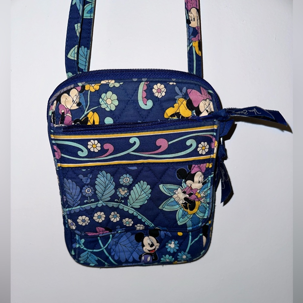 Vera Bradley X Disney Parks Dreaming With Mickey Small Crossbody Bag
